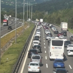 ANADOLU-OTOYOLUNUN-BOLU-GECISINDE-TRAFI_1336930_397164.jpg