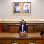 HHeDi9UXgAAqWq4.jpg