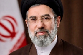 IRAN-LIDERI-HAMANEY-SAVAS-DURUMUNUN-DEV_1319021_391982.jpg