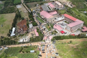 KENYADA-OKULDA-YANGIN-16-OGRENCI-HAYAT_1334898_396489.jpg
