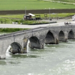 TARIHI-MURAT-KOPRUSU-VE-SULTAN-ALPARSLAN_1337153_397223-scaled.jpg