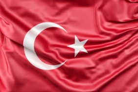 Turk-Bayragi-Gorsel-768x512-1.jpg