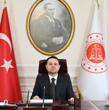 akin-gurlek.jpeg