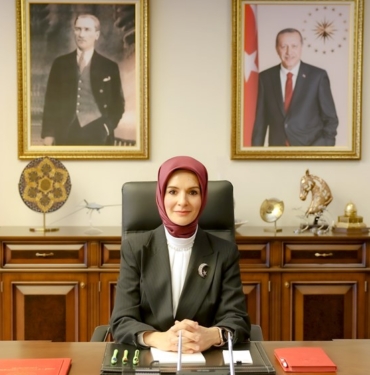 bakan_mahinur_ozdemir_goktas_foto.jpg