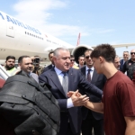 BAKAN-BAK-MILLI-FUTBOLCULARI-ABDYE-UGUR_1341055_398327-scaled.jpg