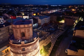 BAKAN-ERSOY-EDIRNE-MAKEDONYA-ESKI-SAAT-_1389126_412552.jpg
