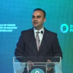 BAKAN-KACIR-2030A-KADAR-5-MILYAR-AVRON_1346850_399864.jpg