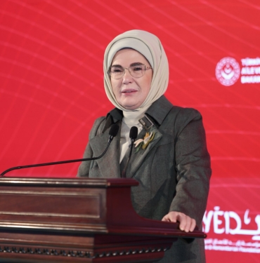 EMINE-ERDOGAN-SEYH-ZAYED-COCUK-EVLERI-S_1142452_339227.jpg