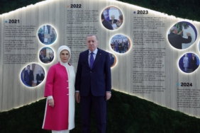 EMINE-ERDOGANDAN-16.-BUYUKELCILER-KONFE_1066470_316473.jpg
