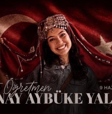 ILETISIM-BASKANI-DURAN-SEHIT-OGRETMEN-S_1354281_402120.jpg