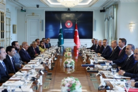 BAKAN-KACIR-TURKIYE-PAKISTAN-IS-VE-YATI_1396769_414848.jpg