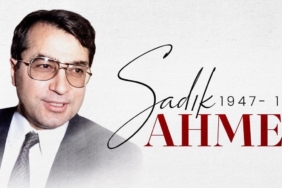 ILETISIM-BASKANI-DURAN-DR.-SADIK-AHMET_1427039_424169.jpg