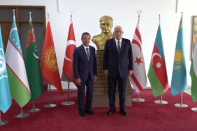 IYI-PARTI-GENEL-BASKANI-DERVISOGLU-KKTC_1420068_422051.jpg
