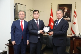 KKTC-BASBAKANI-USTEL-KKTC-TURK-DUNYASI_1419108_421771.jpg