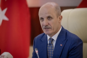 erol-ozvar-2330209.jpg