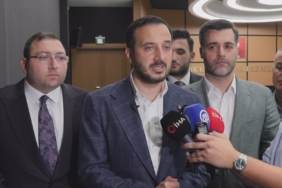 AK-PARTI-ISTANBUL-IL-BASKANI-OZDEMIR-US_1444168_429529.jpg