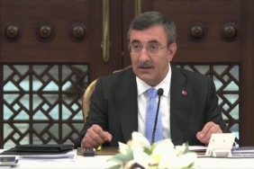 CEVDET-YILMAZ-DOGURGANLIK-HIZIMIZ-CUMH_1453226_432334.jpg