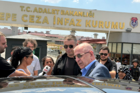 UMIT-OZDAG-CEZAEVINDEKI-SINEM-DEDETAS-I_1442644_429043.jpg