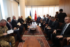 BAKAN-BAYRAKTAR-UKRAYNANIN-ENERJI-ARZ-_1521134_452522-scaled.jpg