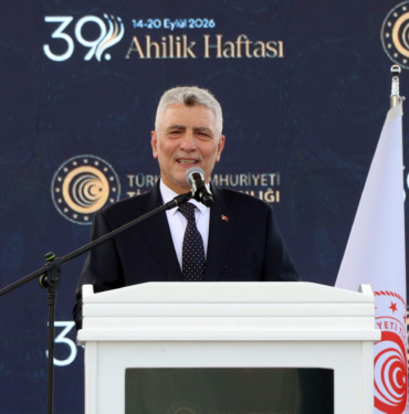 BAKAN-BOLAT-TURKIYE-ARTIK-UST-ULKELER-L_1505584_447922-scaled.jpg