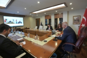 BAKAN-ERSOY-FILISTIN-KULTUR-BAKANI-HAMD_1506805_448318.jpg