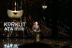 BAKAN-ERSOY-KORKUT-ATA-TURK-DUNYASI-FIL_1495783_445007.jpg
