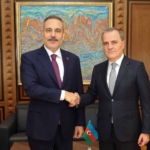 BAKAN-FIDAN-AZERBAYCAN-DISISLERI-BAKANI_1506821_448327.jpg