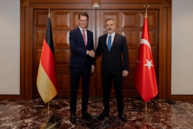BAKAN-FIDAN-KUZEY-REN-VESTFALYA-EYALETI_1529553_455082.jpg