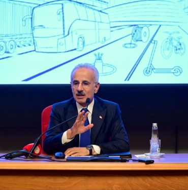 BAKAN-URALOGLU-111INCI-DONEM-KAYMAKAML_1509284_449072.jpg