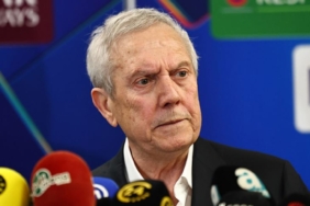 BASKAN-AZIZ-YILDIRIM-DEVREYE-GIRDI-ISMA_1501570_446747.jpg