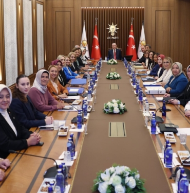 CUMHURBASKANI-ERDOGAN-KADIN-BELEDIYE-BA_1499455_446135.jpg