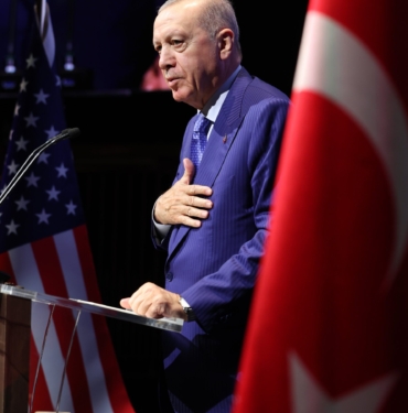 CUMHURBASKANI-ERDOGAN-PASAPORTLARIN-SI_1521798_452735-scaled.jpg