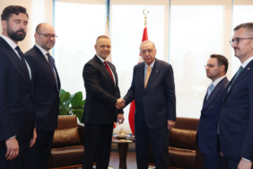 CUMHURBASKANI-ERDOGAN-POLONYA-CUMHURBAS_1519492_452017-scaled.jpg