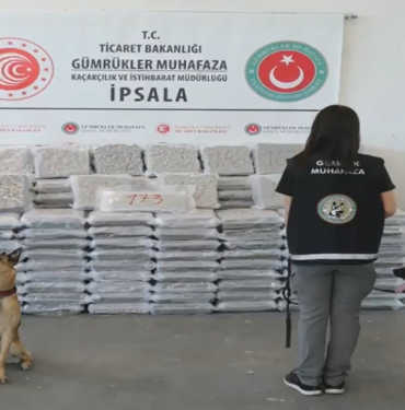 EDIRNE-IPSALA-GUMRUK-KAPISINDA-387-KILO_1497894_445649.jpg