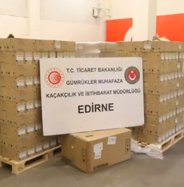 EDIRNE-KAPIKULE-GUMRUK-KAPISINDA-79-BIN_1498598_445874-1.jpg