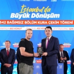 HSfkI46XEAAmADb.jpg
