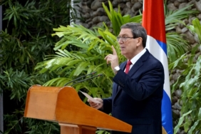 KUBA-ABDNIN-YAPTIRIMLARI-ULKEDE-‘YIKIC_1506882_448340.jpg