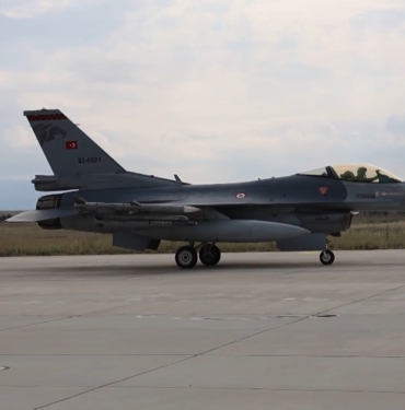 TURK-HAVA-KUVVETLERI-KIBRIS-ADASININ-G_1516490_451128.jpg