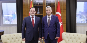 Ticaret Bakanı Ömer Bolat, Kuzey Makedonyalı Bakan Zeynula’yı Kabul Etti