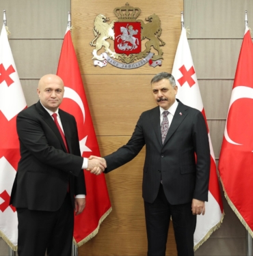 BAKAN-CIFTCI-SON-1-YILDA-GURCISTANDAN-_1579518_469791.jpg