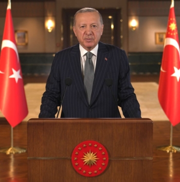 CUMHURBASKANI-ERDOGANDAN-CUMHURIYET-BAY_1579750_469860.jpg