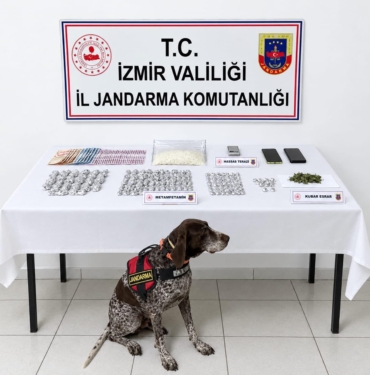 IZMIRDE-UYUSTURUCU-OPERASYONUNA-2-TUTUK_1584490_471173-scaled.jpg