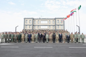 MILLI-SAVUNMA-BAKANI-YASAR-GULER-AZERBA_1533079_456055.jpg